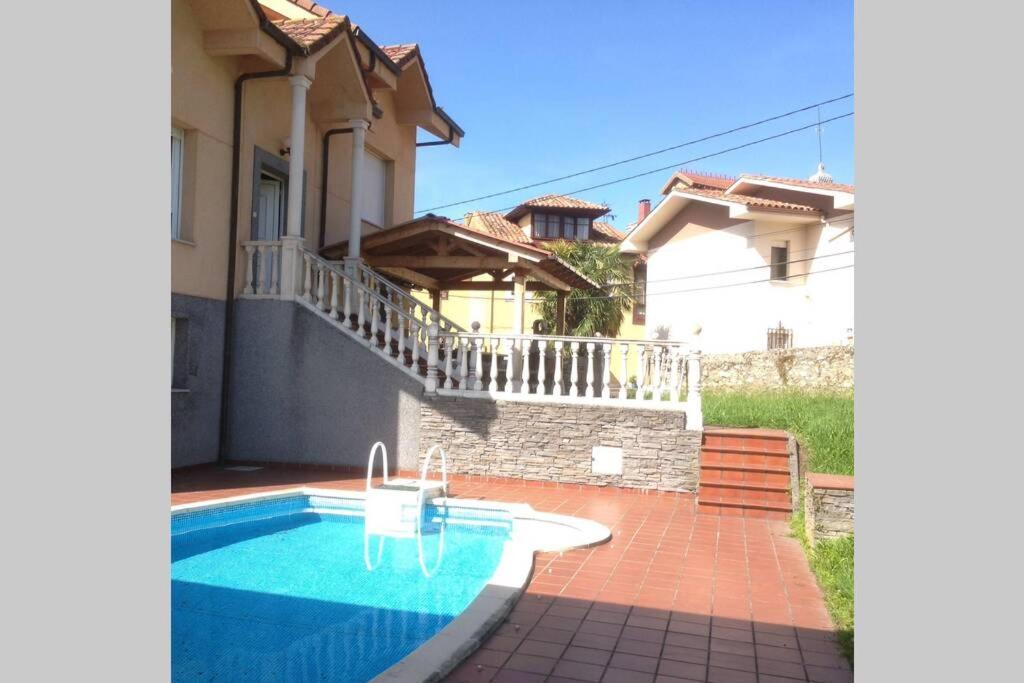 Villa La Florida Nueva De Llanes Exterior foto